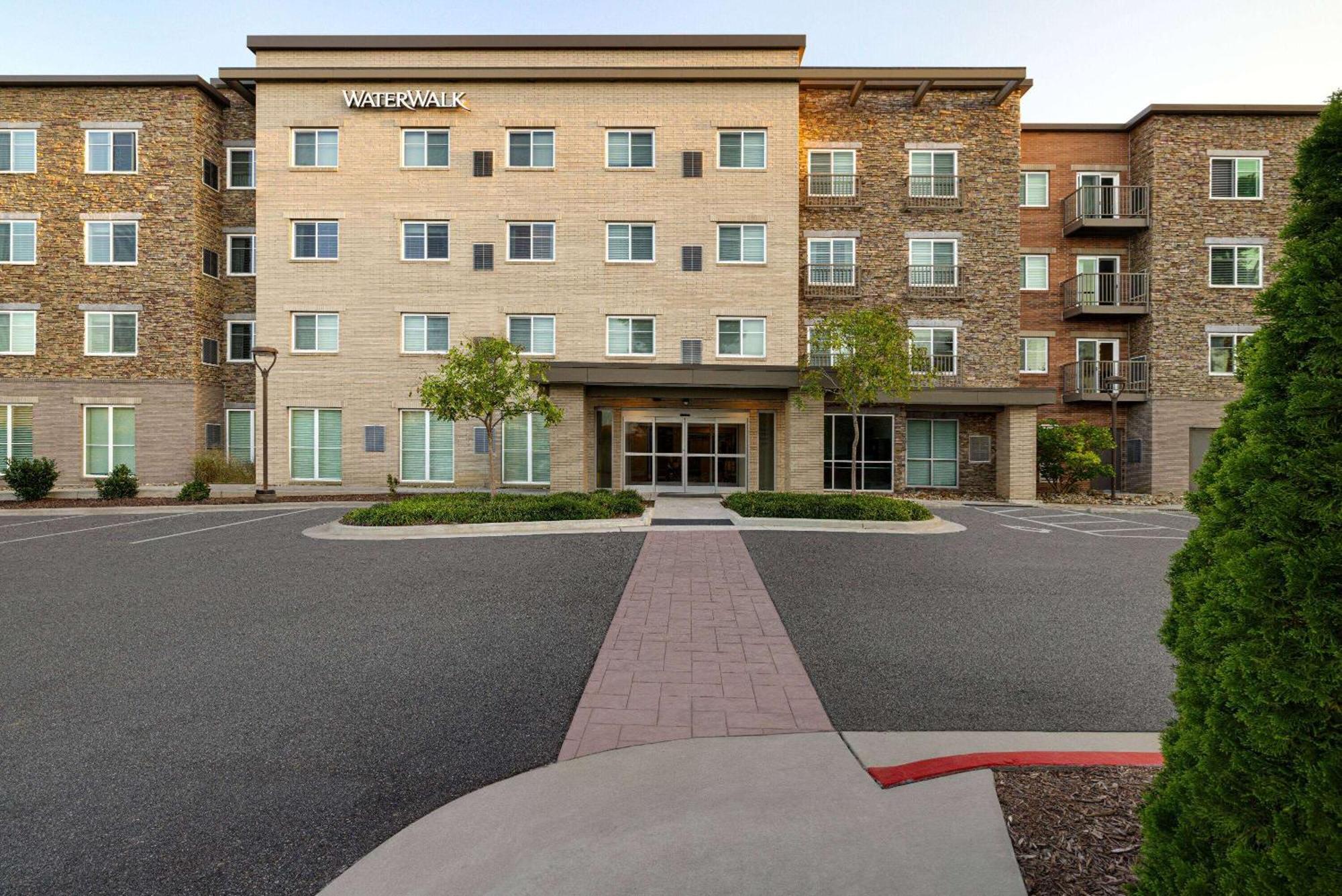 Waterwalk Extended Stay Raleigh Durham Research Triangle Clegg Exterior photo